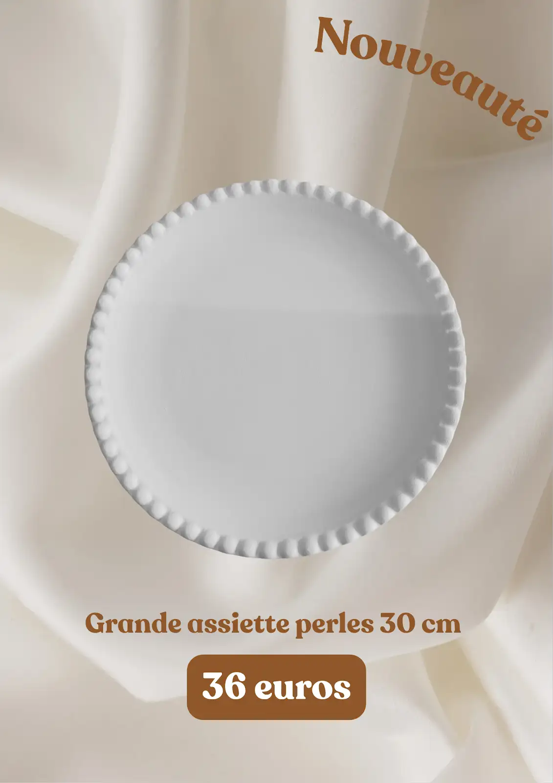 Grande assiette perles 30 cm - 36 euros